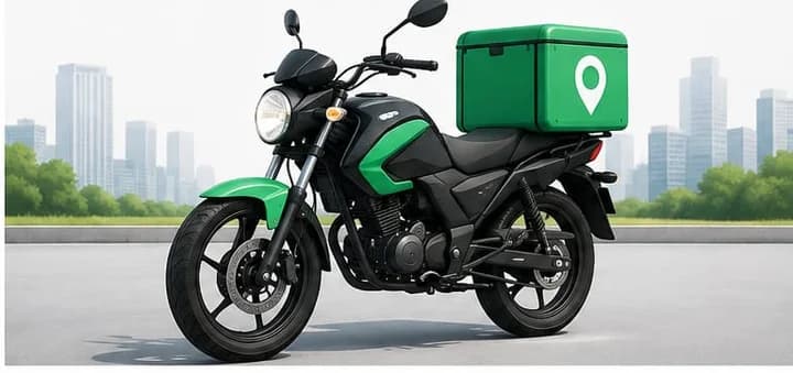 Kurye motosikleti ve taşıma kutusu